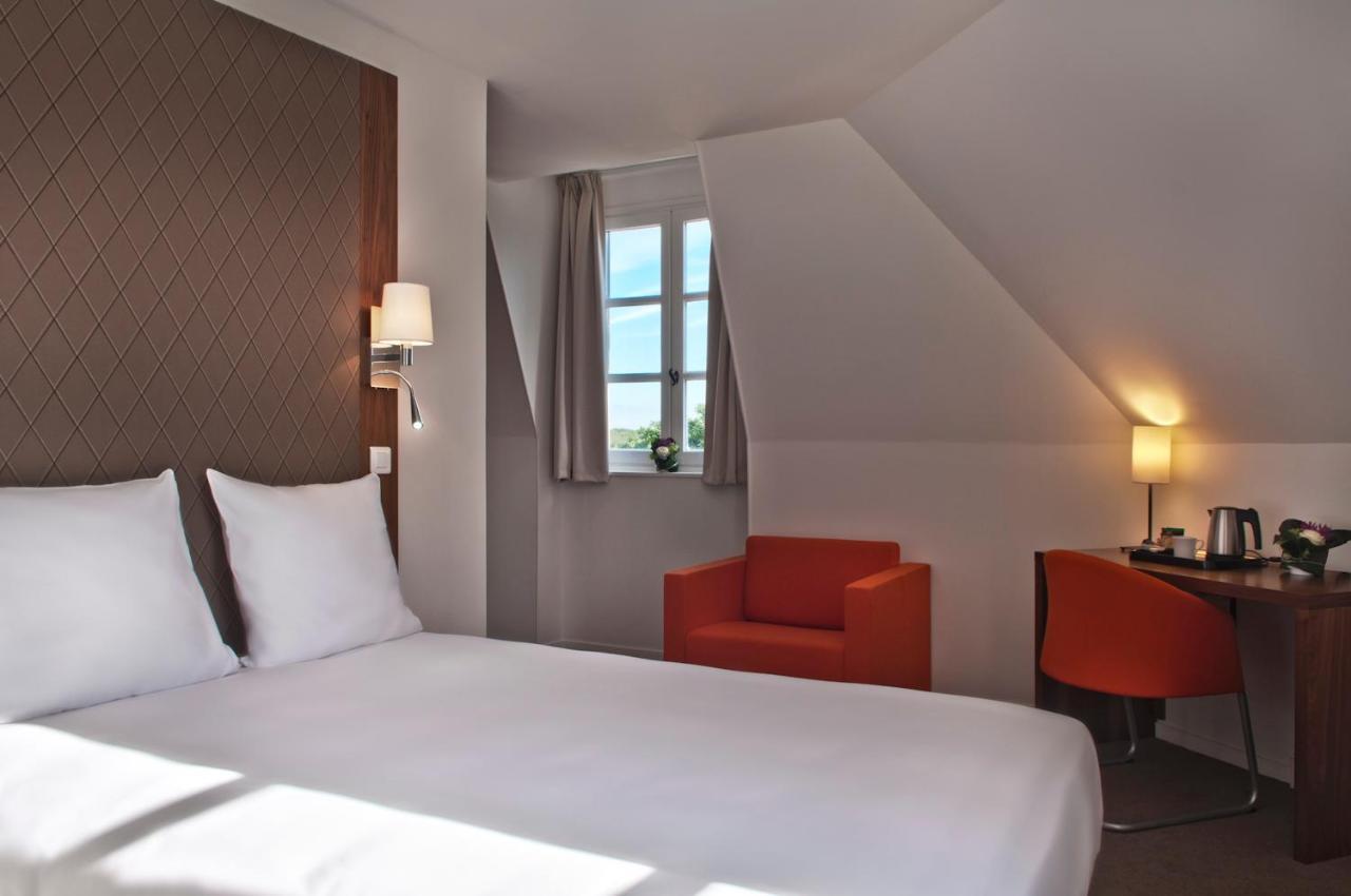 Domaine De Fremigny Hotel Bouray-sur-Juine Luaran gambar
